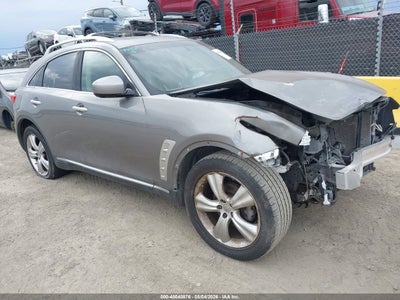 INFINITI FX35