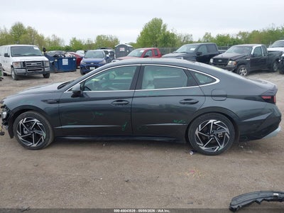 HYUNDAI SONATA