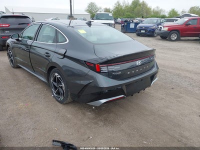 HYUNDAI SONATA