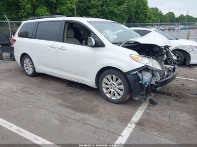 TOYOTA SIENNA
