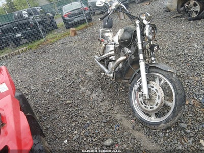 2004 HONDA VT1100 C
