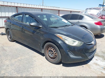 HYUNDAI ELANTRA
