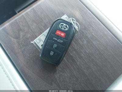 TOYOTA SEQUOIA