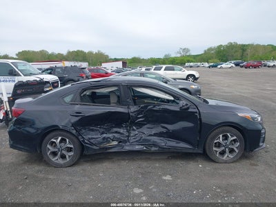 2019 KIA FORTE 13