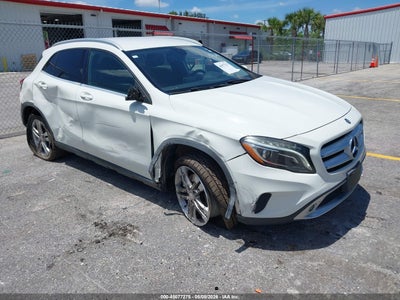 MERCEDES-BENZ GLA 250