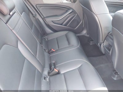 MERCEDES-BENZ GLA 250
