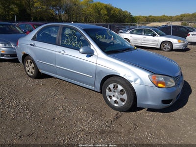 KNAFE122775419277 KIA SPECTRA Photo 1