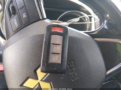 MITSUBISHI OUTLANDER SPORT