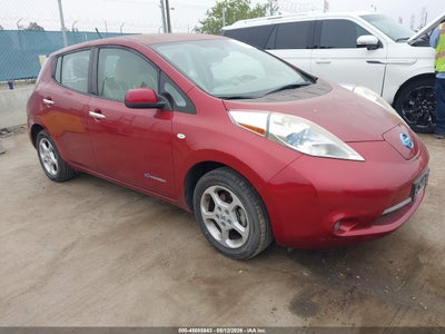 NISSAN LEAF