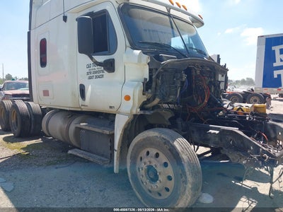 1FUJGLDR3CLBR7092 FREIGHTLINER CASCADIA 125 Photo 1