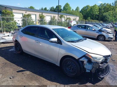 5YFBURHE1EP125698 TOYOTA COROLLA Photo 1