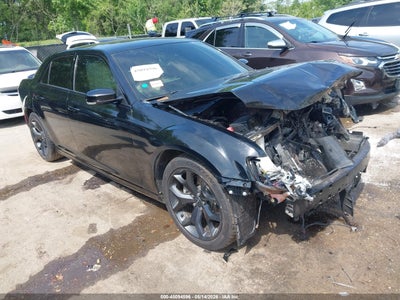 2021 CHRYSLER 300