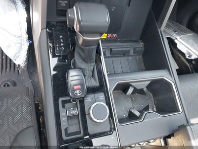 TOYOTA TUNDRA