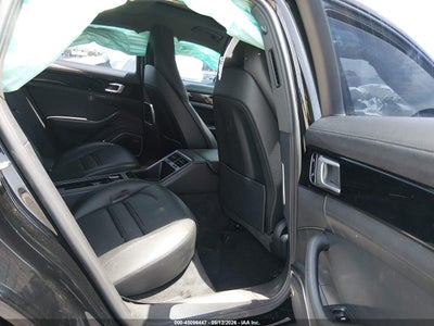PORSCHE PANAMERA