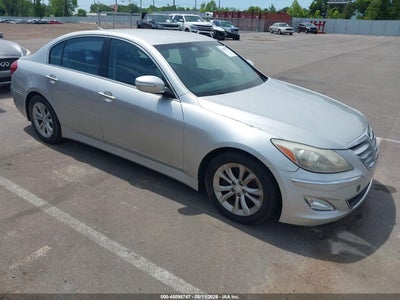 HYUNDAI GENESIS
