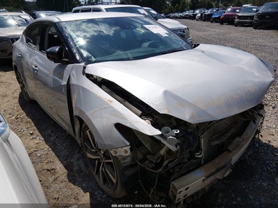 NISSAN MAXIMA