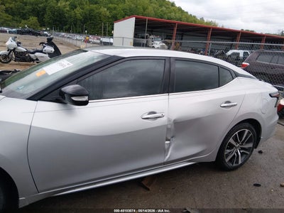 NISSAN MAXIMA