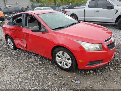 1G1PA5SG4E7144094 CHEVROLET CRUZE Photo 1