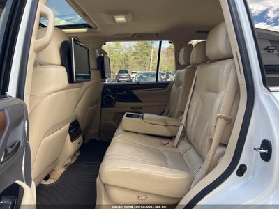 2019 LEXUS LX 570 8