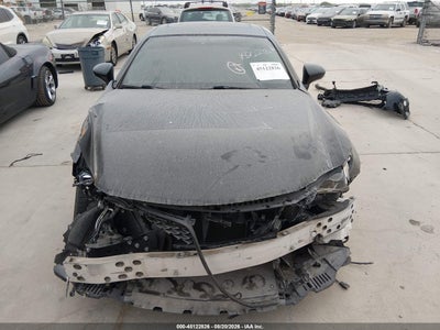 LEXUS RC 200T