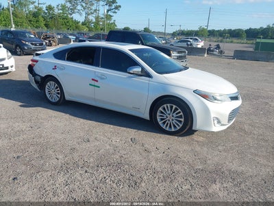 2015 Toyota Avalon Hybrid