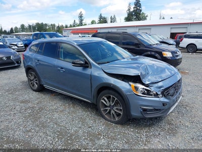 VOLVO V60 CROSS COUNTRY