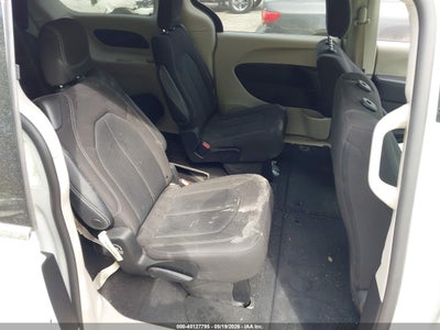 CHRYSLER VOYAGER