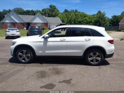 MERCEDES-BENZ GLC 300
