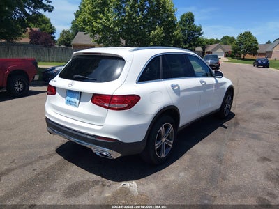 MERCEDES-BENZ GLC 300