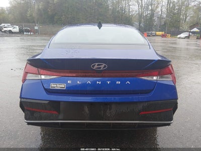 HYUNDAI ELANTRA