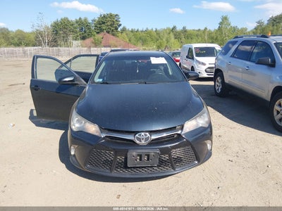 2017 TOYOTA CAMRY SE