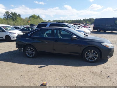 2017 TOYOTA CAMRY SE