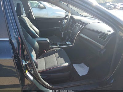 2017 TOYOTA CAMRY SE