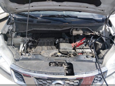 NISSAN NV200