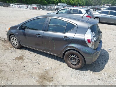 2014 TOYOTA PRIUS C TWO