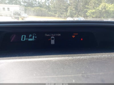 2014 TOYOTA PRIUS C TWO