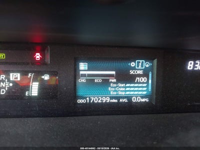TOYOTA PRIUS V