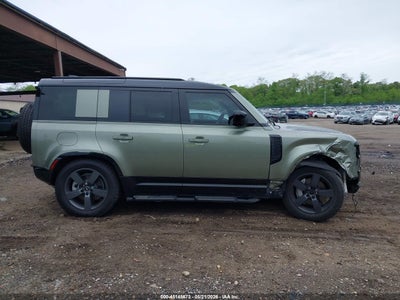 LAND ROVER DEFENDER