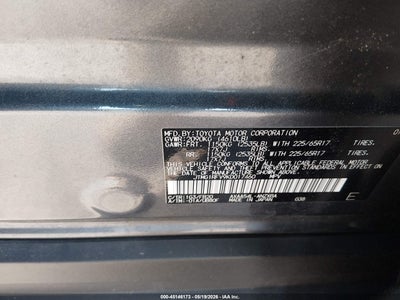 2019 TOYOTA RAV4 9