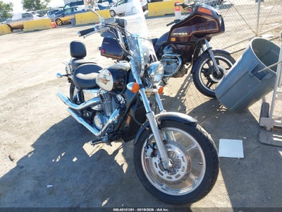 1998 Honda Vt1100
