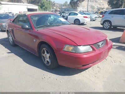 FORD MUSTANG
