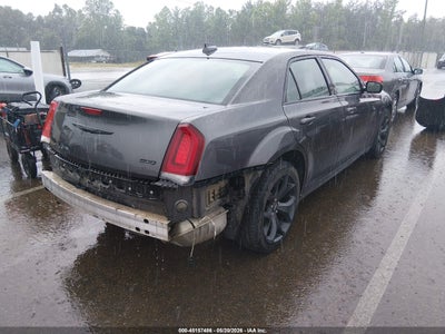 CHRYSLER 300