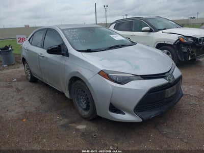 5YFBURHE1HP733273 TOYOTA COROLLA Photo 1