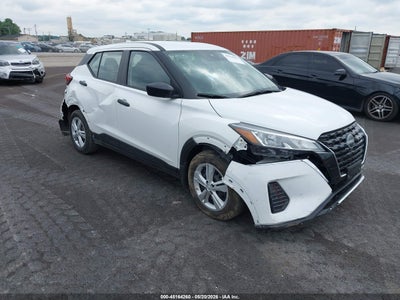 2025 Nissan Kicks Play