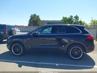 2014 PORSCHE CAYENNE 14