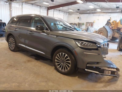 5LM5J7XC2PGL22466 LINCOLN AVIATOR Photo 1