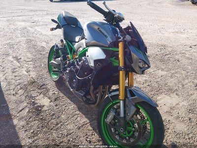 2025 Kawasaki Zr900