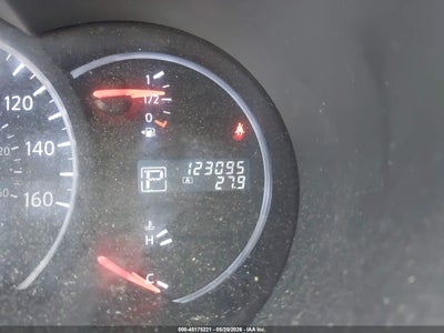 NISSAN QUEST
