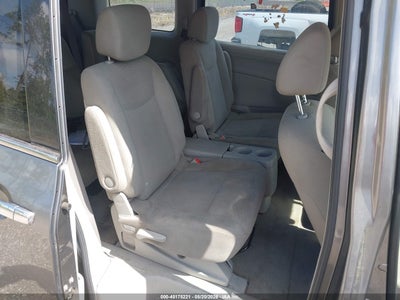 NISSAN QUEST