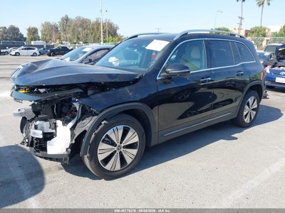 MERCEDES-BENZ EQB 250 SUV